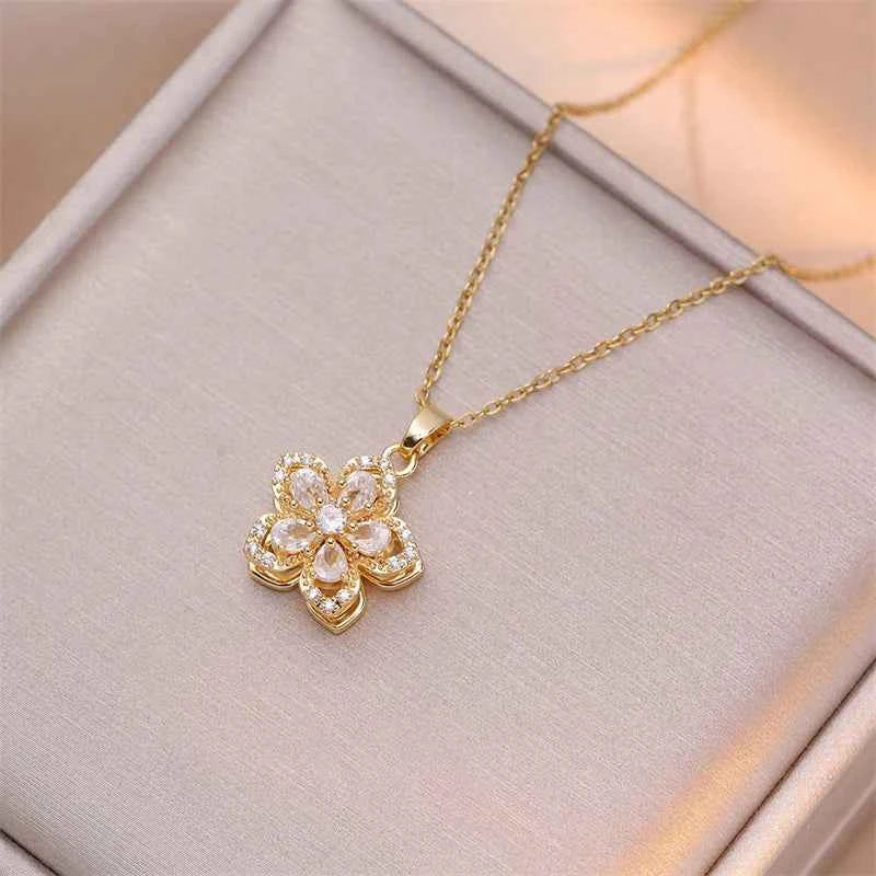 Rotatable Crystal Flower & Heart Pendant Necklace | Korean Style Stainless Steel Choker