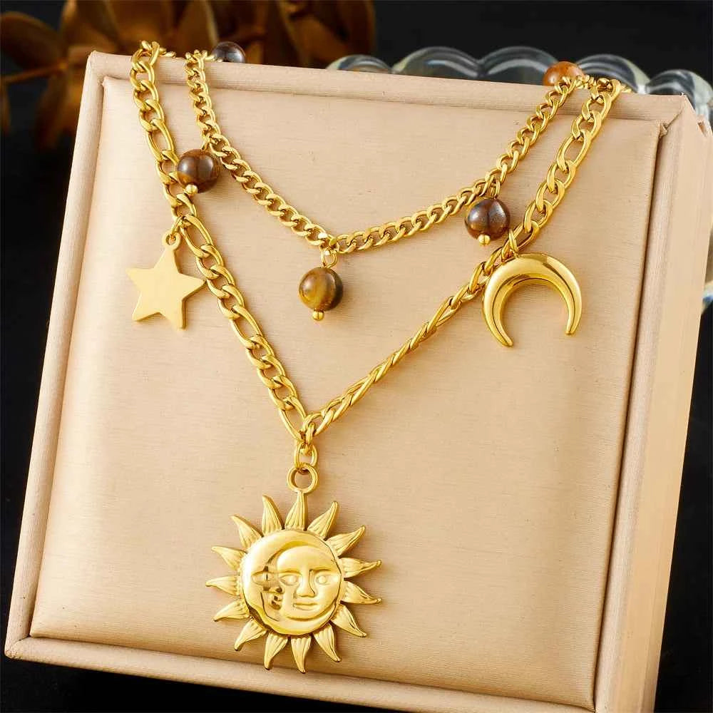 Starfish and Moon Necklace - Gold Stainless Steel