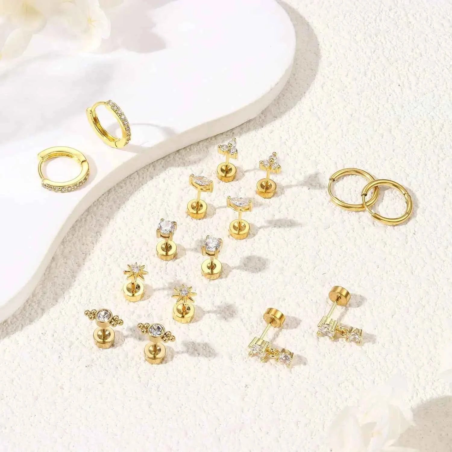 8 Pairs 14K Gold Plated Surgical Steel Flat Back Earrings & Huggie Hoops Set – Hypoallergenic Cartilage & Lobe Piercing Jewelry (20G)