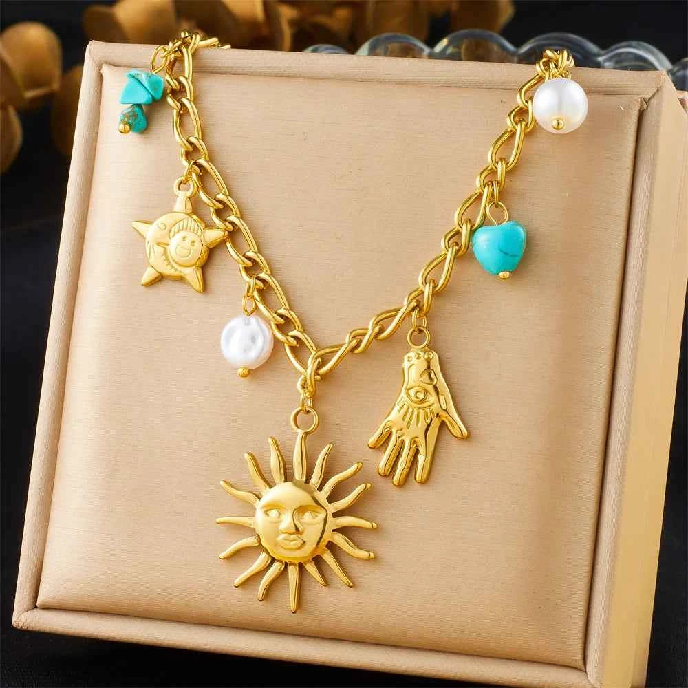 Starfish and Moon Necklace - Gold Stainless Steel