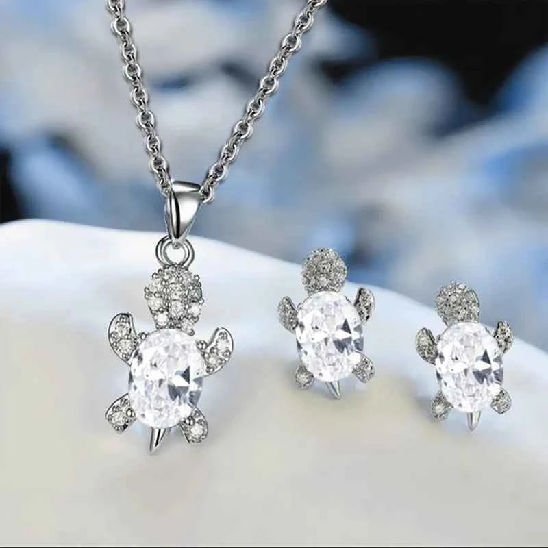 Sea Turtle Jewelry Set – Silver-Plated Necklace & Earrings with Crystals