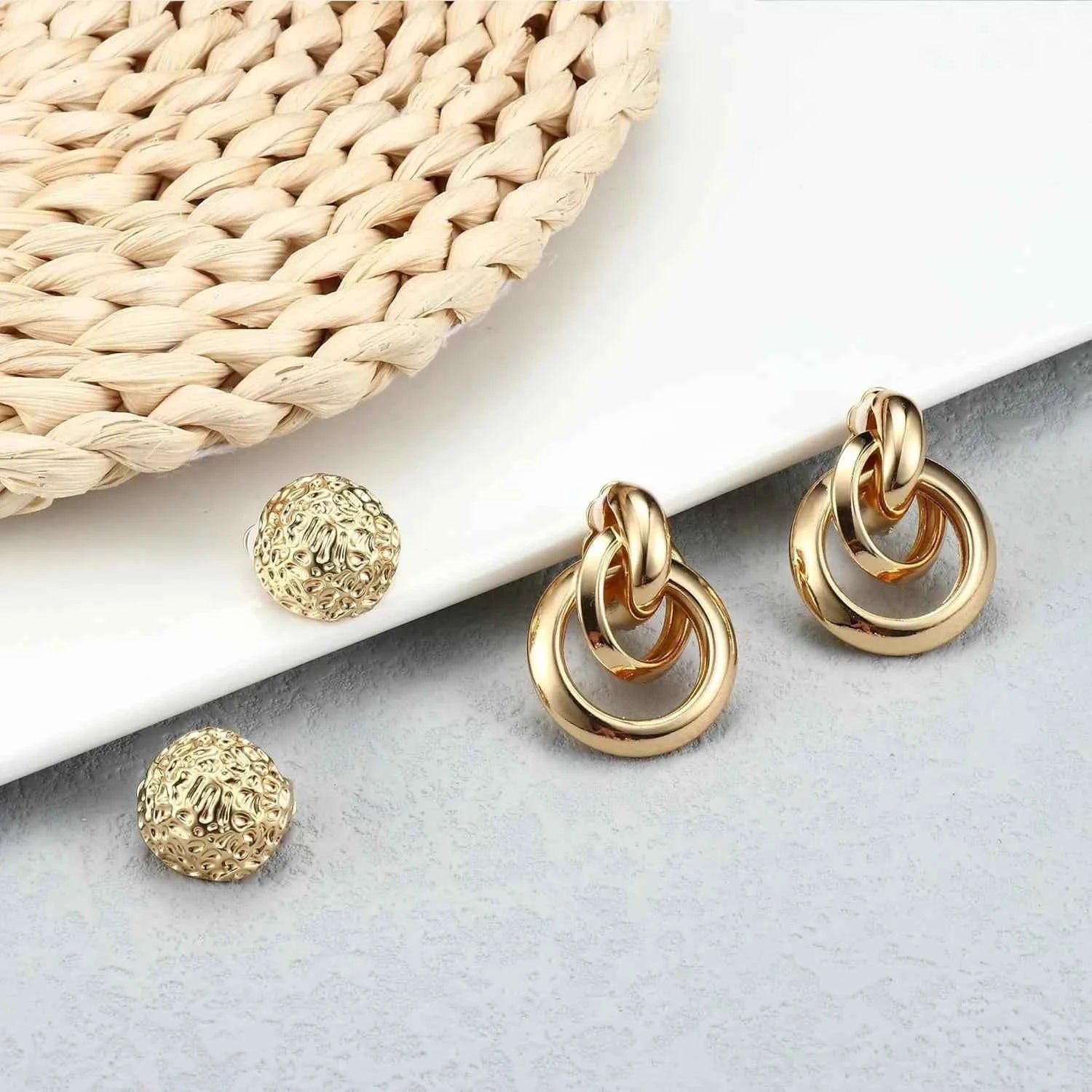 4Pairs Clip On Earrings for Women Chunky Teardrop Clip Earrings Twist Round Clip On Stud Earrings No Piercing Fake Earrings Set